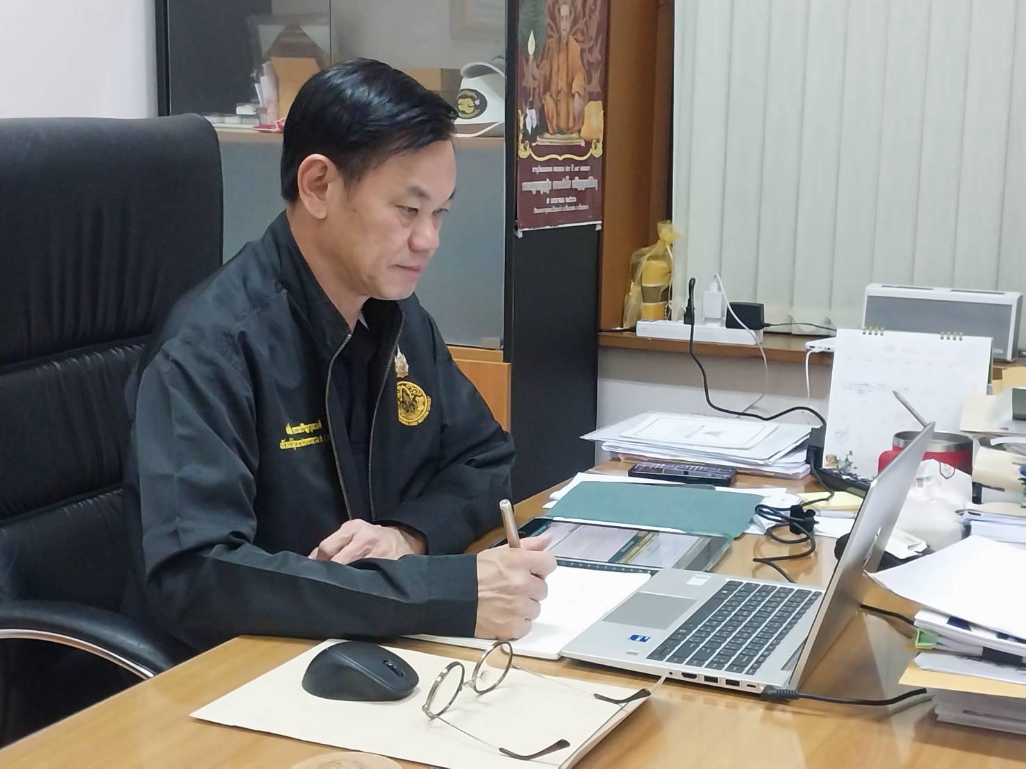 title - ผู้ตรวจราชการ ส.ป.ก. เข้าร่วมประชุมตรวจติดตามการดำเนินงานตามแผนการตรวจราชการของผู้ตรวจราชการกระทรวงเกษตรและสหกรณ์ ประจำปีงบประมาณ พ.ศ. 2569 รอบที่ 2 เขตตรวจราชการที่ 16 จังหวัดแพร่และจังหวัดน่าน